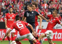 欧宝体育官网-德甲赛前走向成谜；新奥尔良鹈鹕更衣室发声；赛场秩序良好；轮换策略成焦点